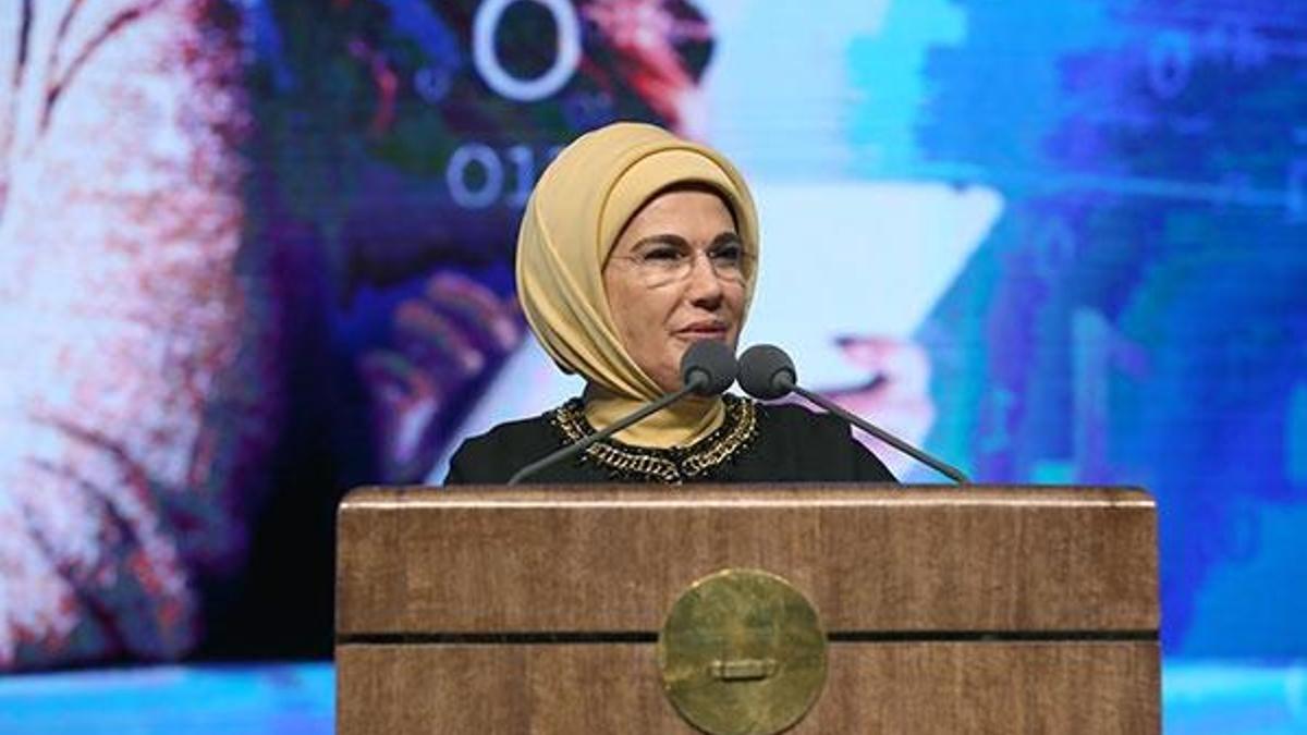 Emine Erdoğan: Teknolojiyi tasarlayan ve üreten olmak en büyük hedefimiz