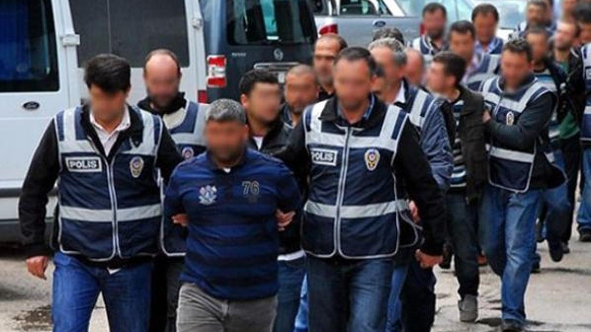 İzmir, İstanbul ve Ankara'da peş peşe FETÖ operasyonu: Çok sayıda gözaltı var