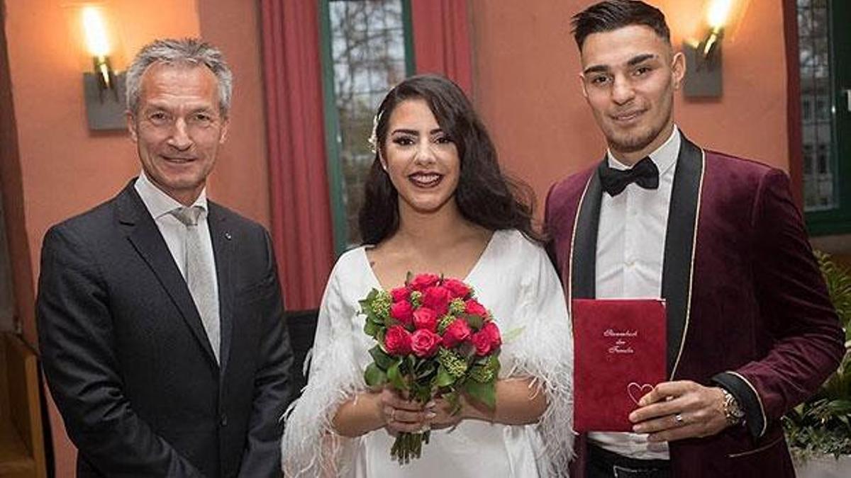 Milli futbolcu Kaan Ayhan dünyaevine girdi...