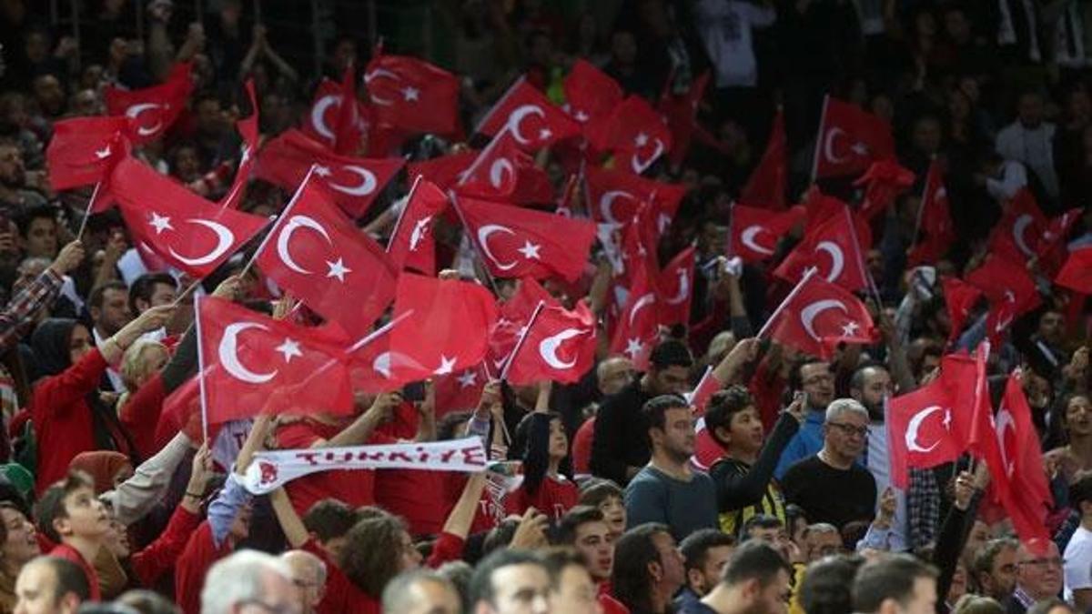 FIBA'dan Semih Erden ve Ankara seyircisine övgü!
