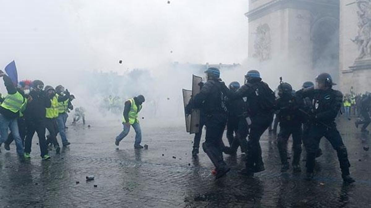 Son dakika... Avrupa çalkalanıyor! Paris fena karıştı!