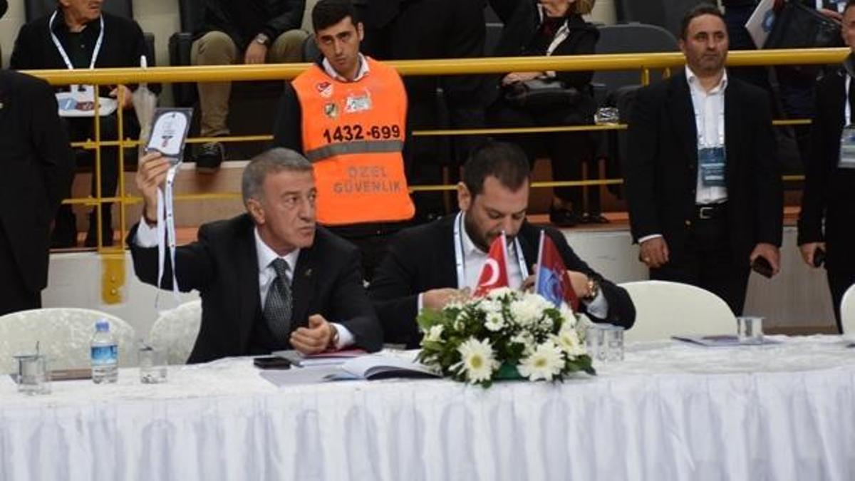 Trabzonspor yönetimi ibra edildi