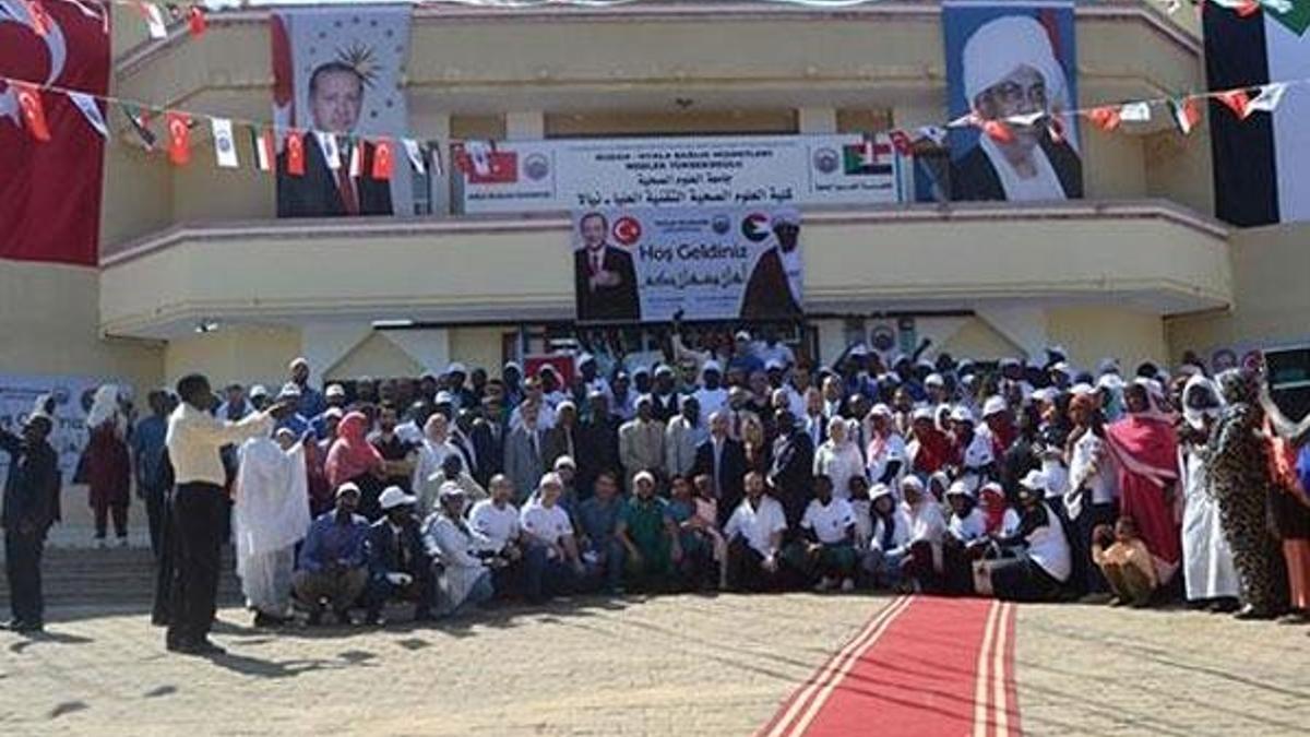 Cumhurbaşkanı Erdoğan'ın söz verdiği üniversite Sudan'da açıldı