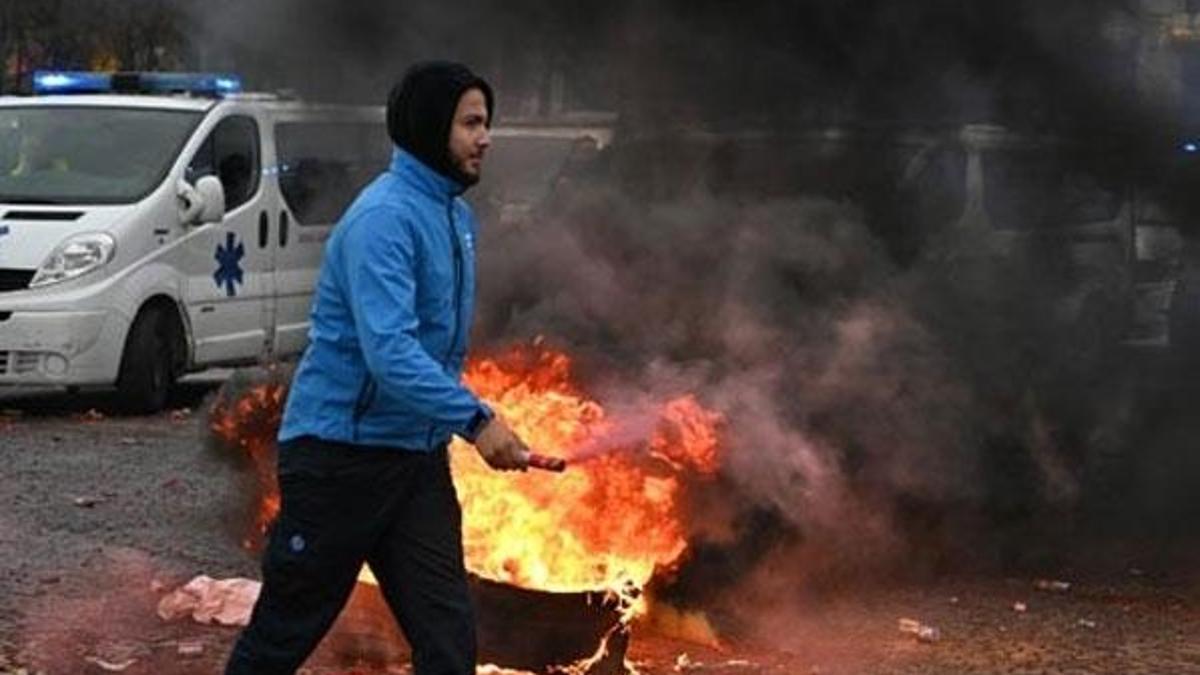 Fransa'daki protestolarda yeni gelişme