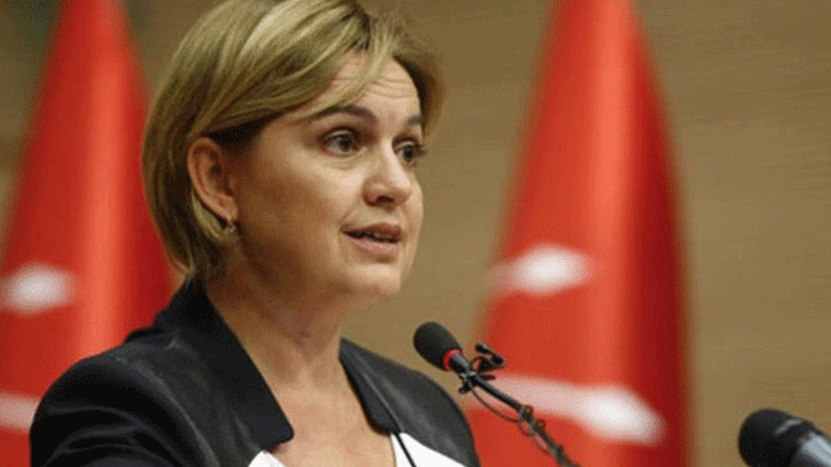 Selin Sayek Böke'den İzmir için yeşil ışık