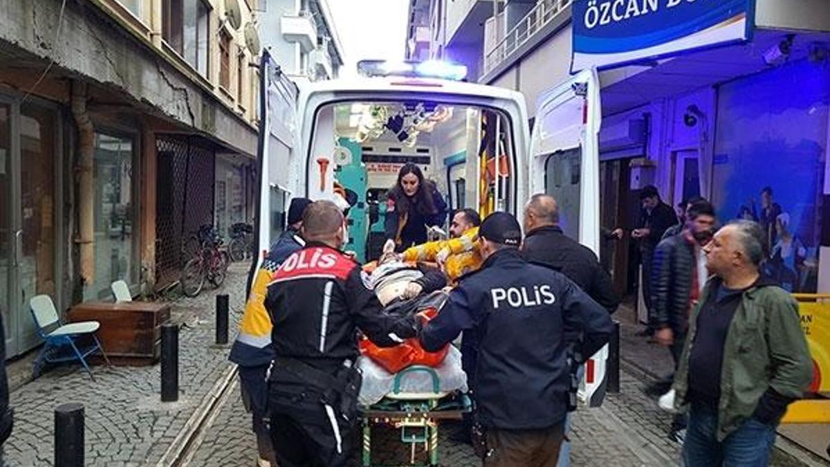Rus ruleti oynarken, başından vurulmuş