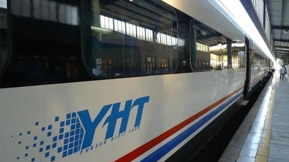 YHT'lerde kış tarifesine geçiliyor