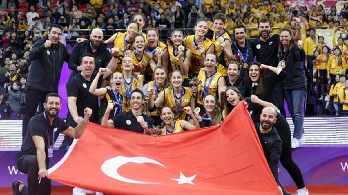 Dünyanın en büyüğü VakıfBank: 3-0