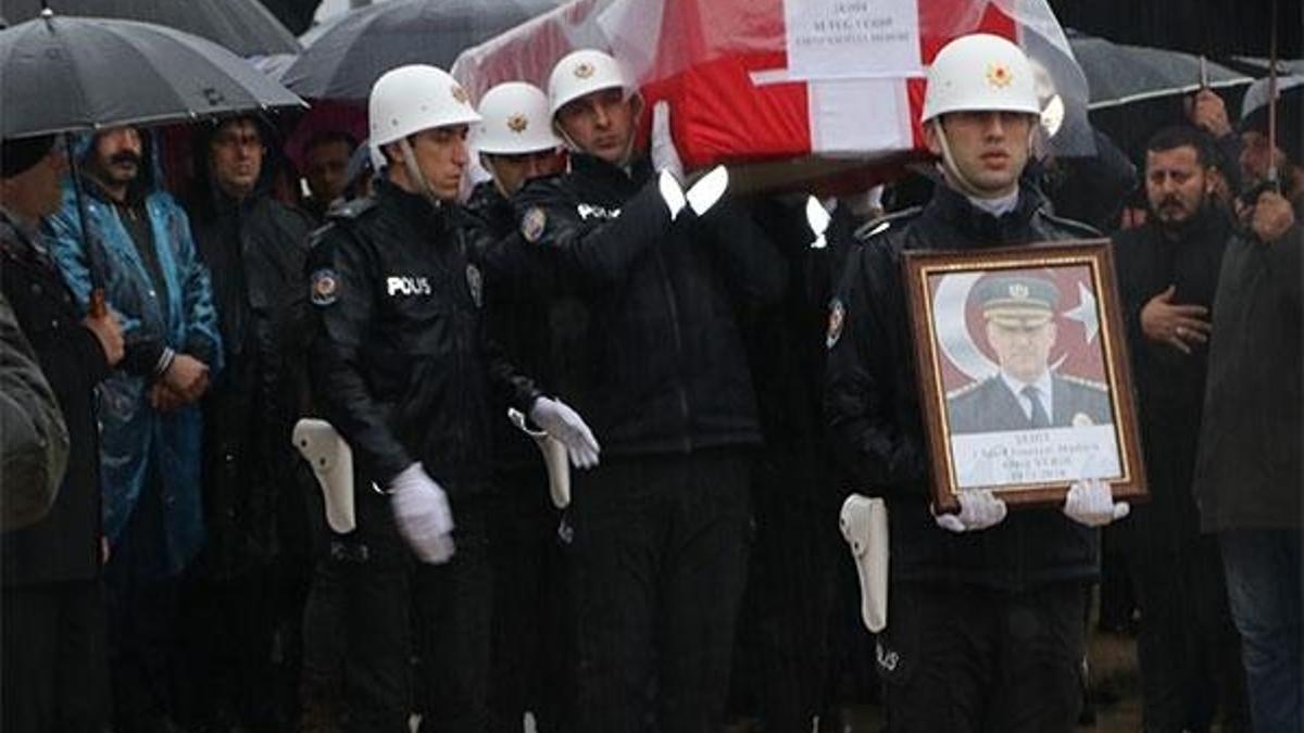 Şehit Emniyet Müdürü Altuğ Verdi'ye acı veda