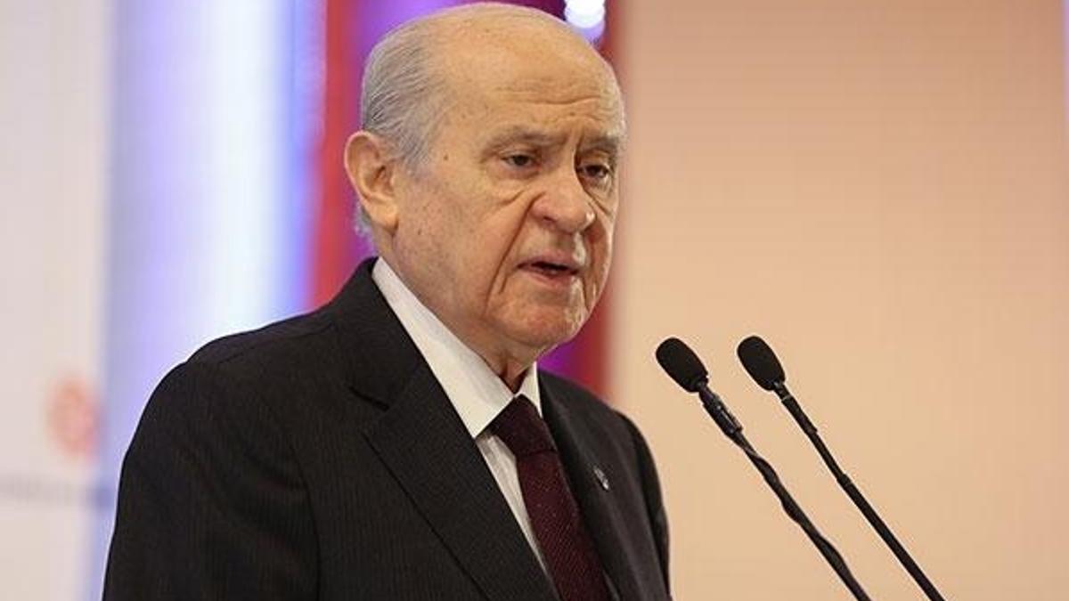 MHP Lideri Bahçeli'den 'sarı yelekliler' uyarısı: Bedeli ağır olur