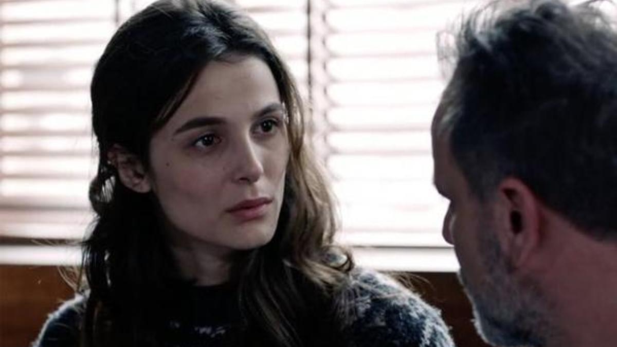 Büşra Develi'ye Cem Yılmaz'ın yeni filminde başrol