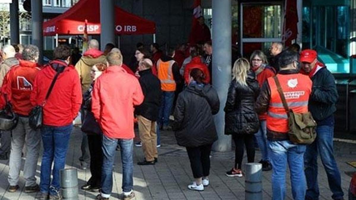 Belçika'da binlerce işçi greve gitti