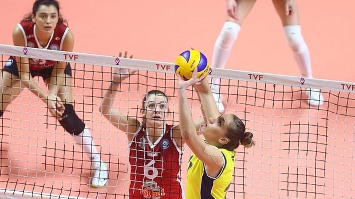Fenerbahçe evinde kaybetti