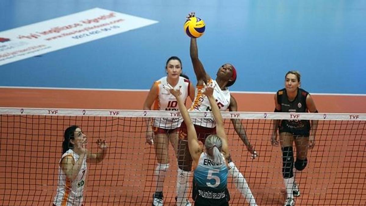Aslan deplasmanda kazandı
