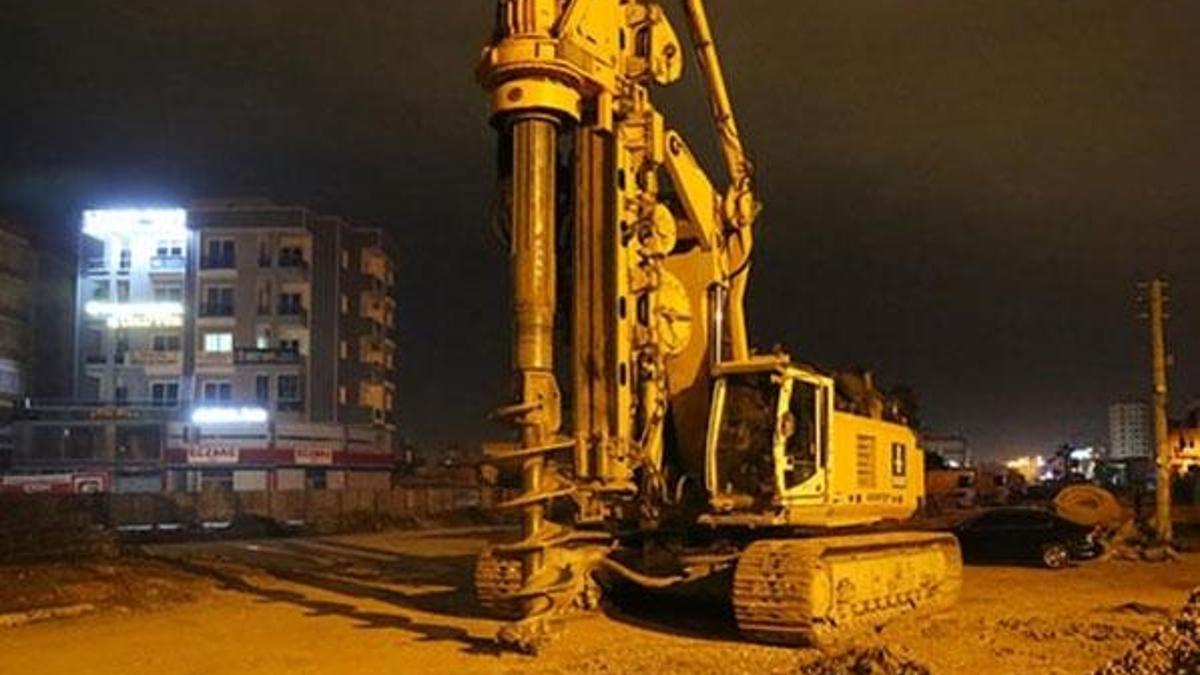 Mersin'de ana boru hattı delindi... Kent doğal gazsız kaldı