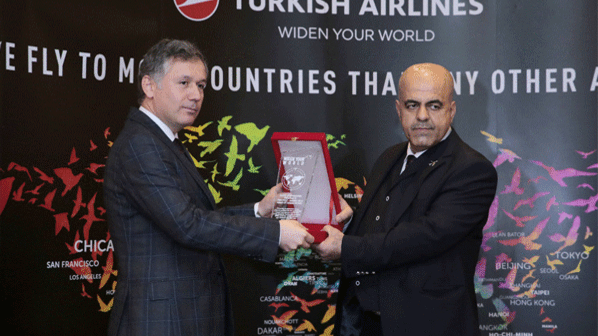 THY'den Erbil'deki başarılı seyahat acentelerine ödül