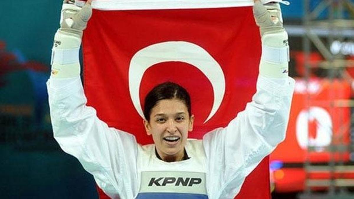 Nur Tatar'dan gümüş madalya
