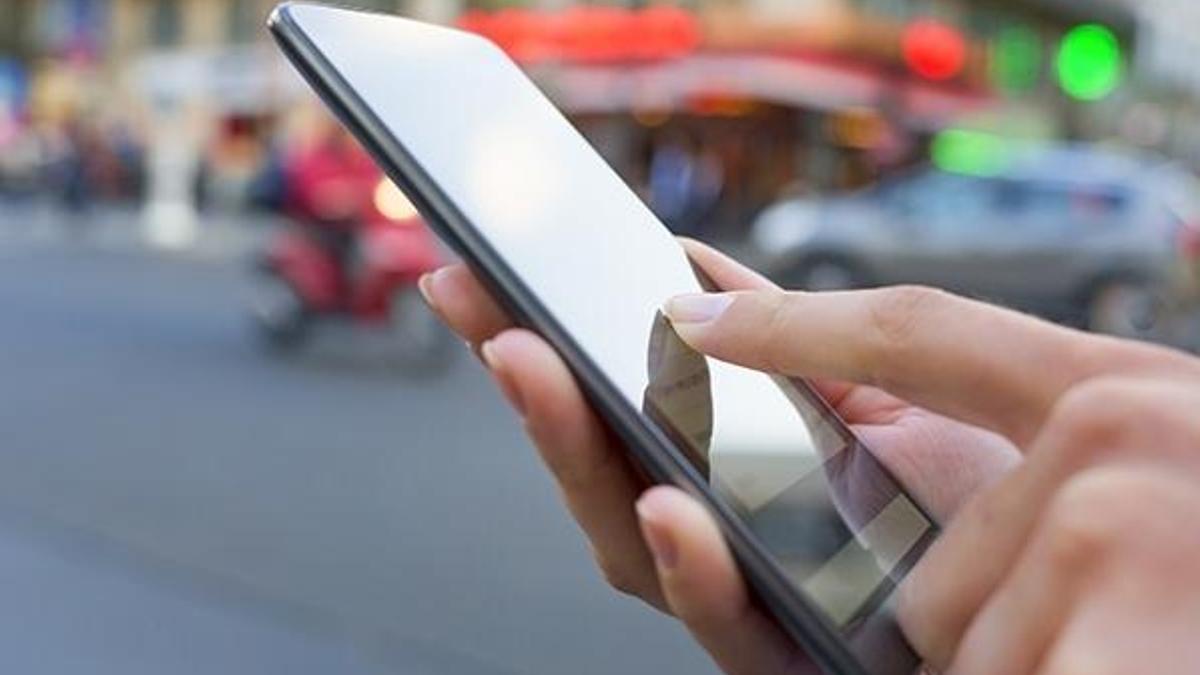 Büyük ekranlı akıllı telefonlar yine zirvede