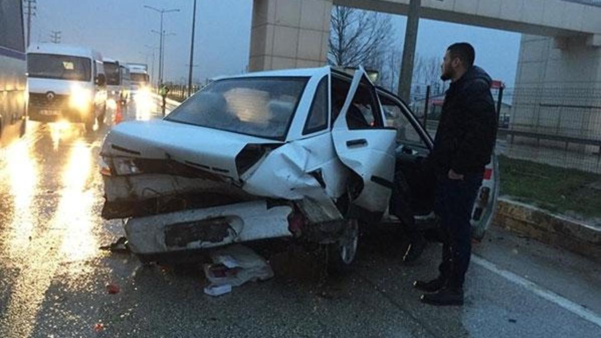 Korkunç kaza! Biri bebek 4 kişi yaralandı