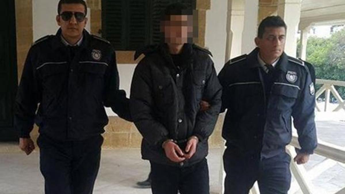Okulda iğrenç olay! Liseli kıza defalarca tecavüz etti
