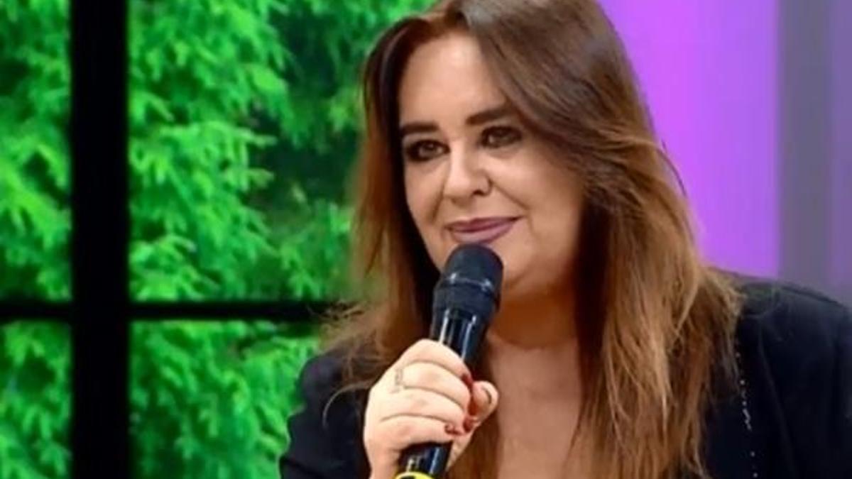 Ayşe Mine: Yıllar önceki evliliğimde günde beş öğün şiddet gördüm