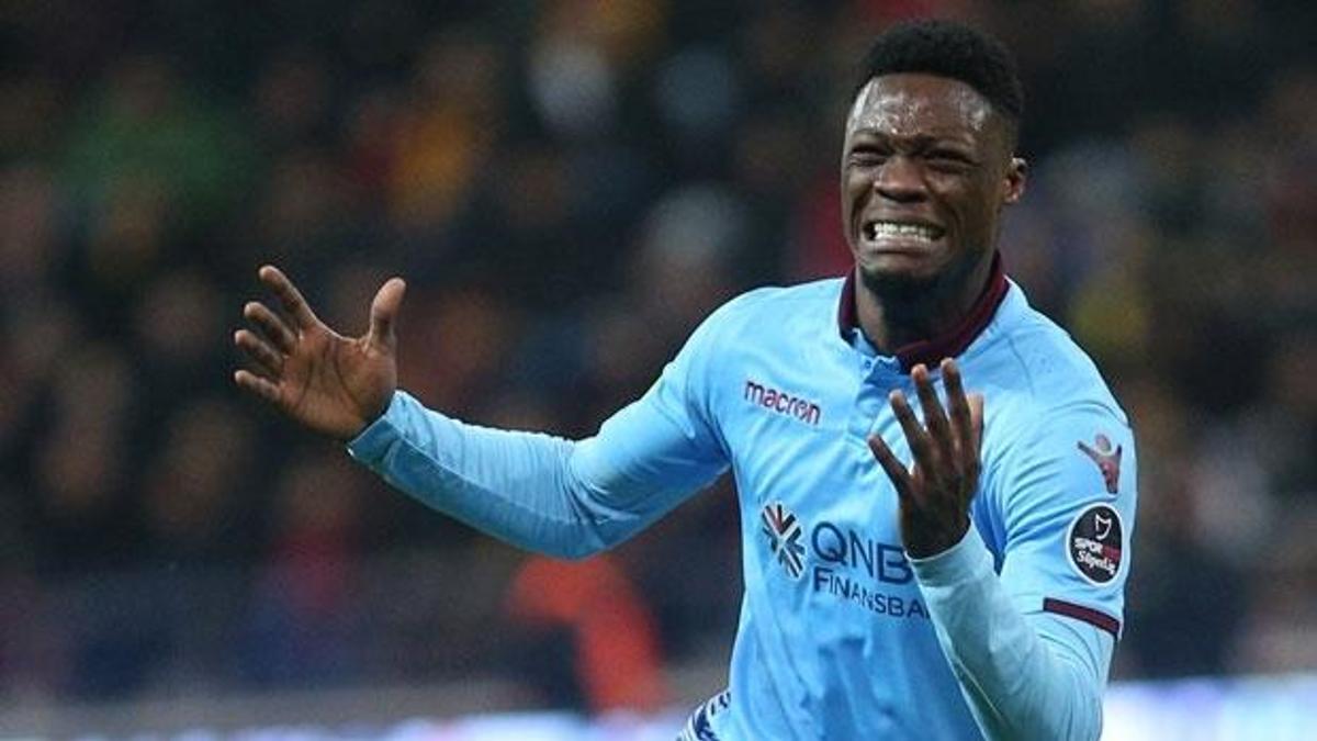 Leeds taraftarı Ekuban'ın dönmesini istiyor!
