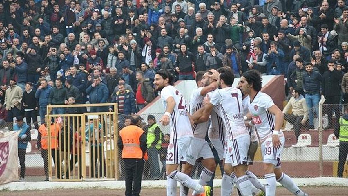 Hatayspor, fişi ilk yarıda çekti: 3-0