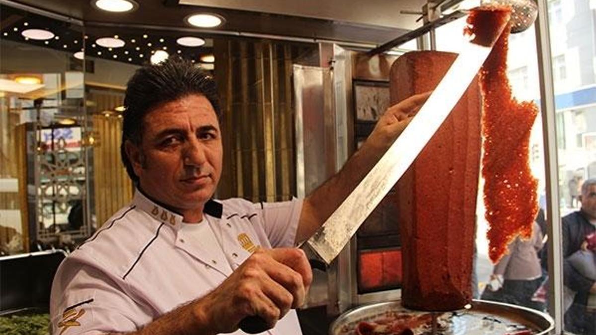 30 çeşit baharatla hazırlanıyor! Tadına bakan hayran kalıyor