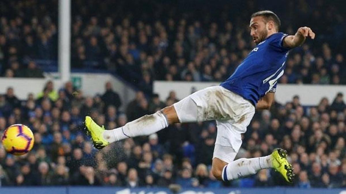 Everton kararını verdi! Cenk satılabilir ama...