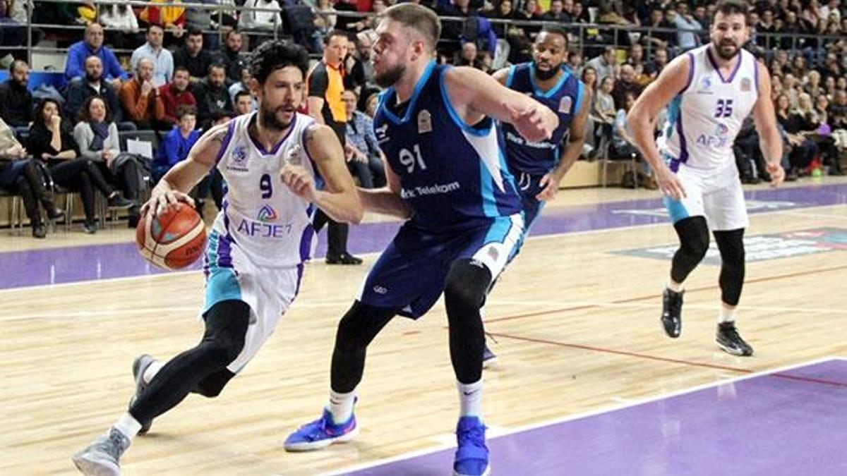 Afyon Belediyespor, deplasmanda kazandı