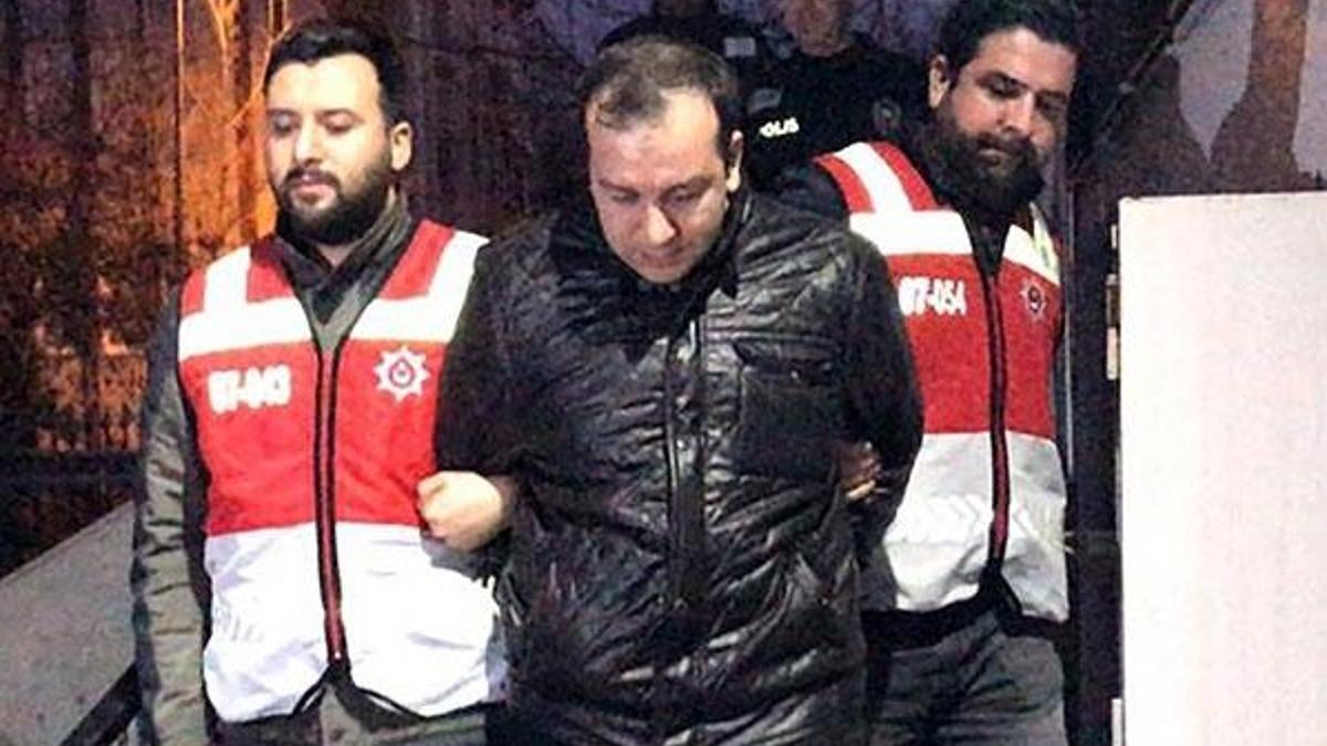 Sahte polis, polisin dikkatiyle yakalandı