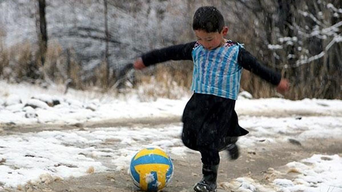 'Messi'den para aldığımız iddiasıyla Taliban tehdidi altındayız'