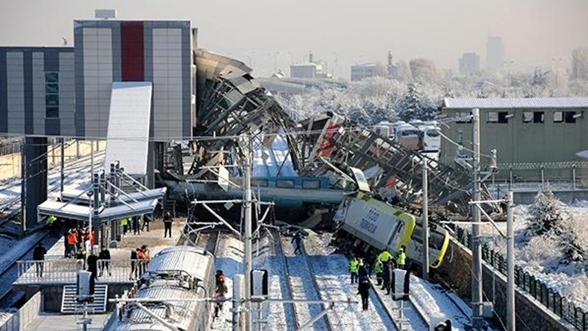 Telsiz konuşmaları hızlı tren kazasının nedenini ortaya çıkardı