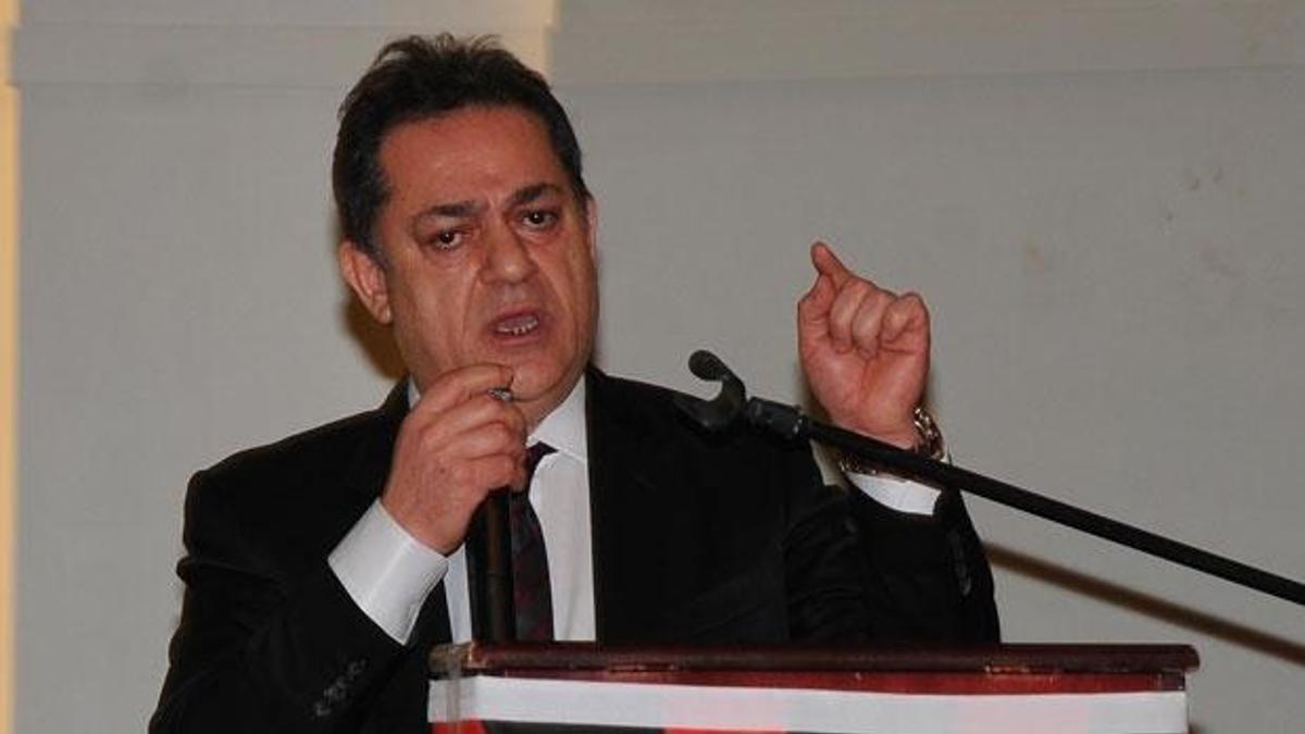 Eskişehirspor'da kongre yine ertelendi!