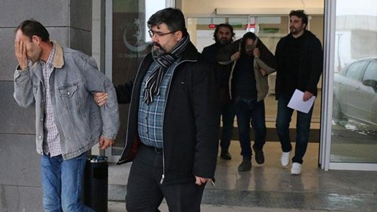 4 evli çifte 'swinger' baskını!