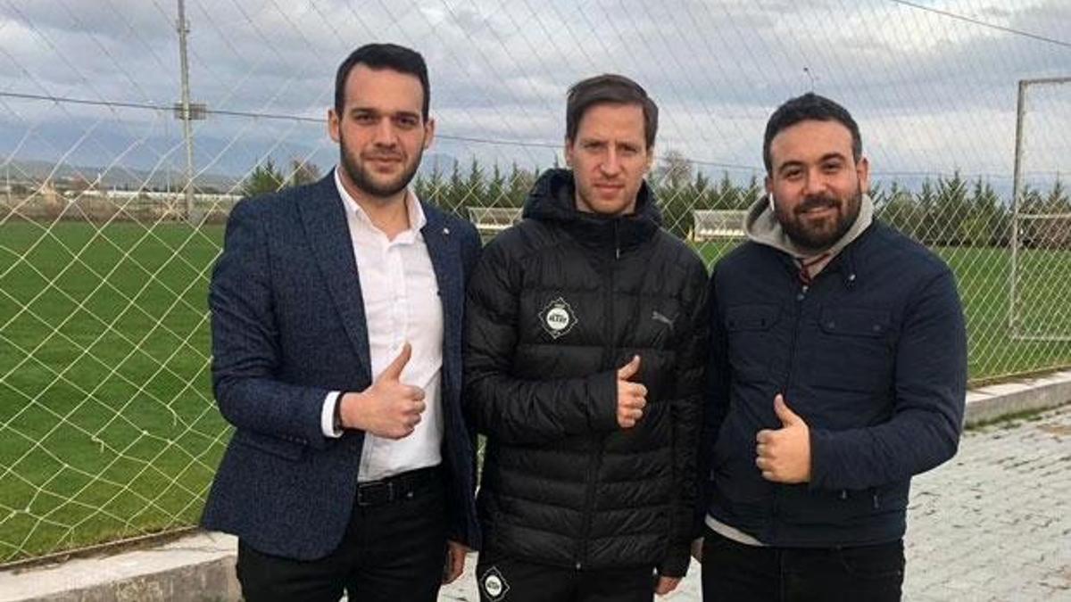 Altay'da yeni transfer Putsila, ayağının tozuyla idmanda!