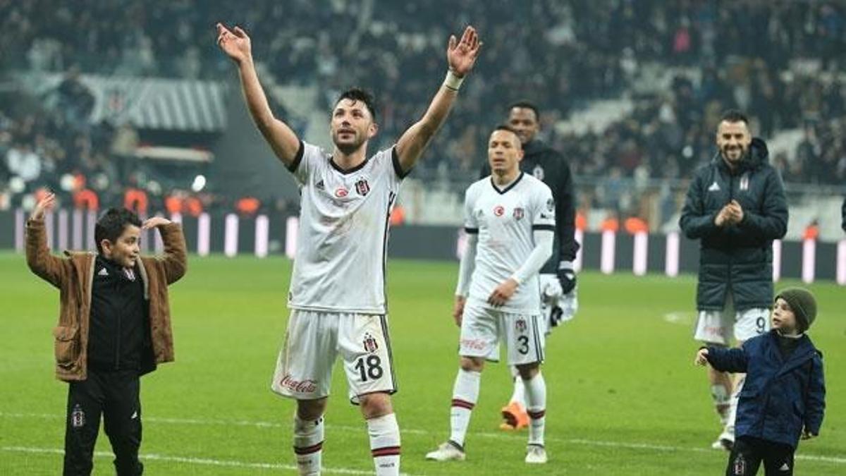 Tolgay Arslan karşılığında Ljajic!