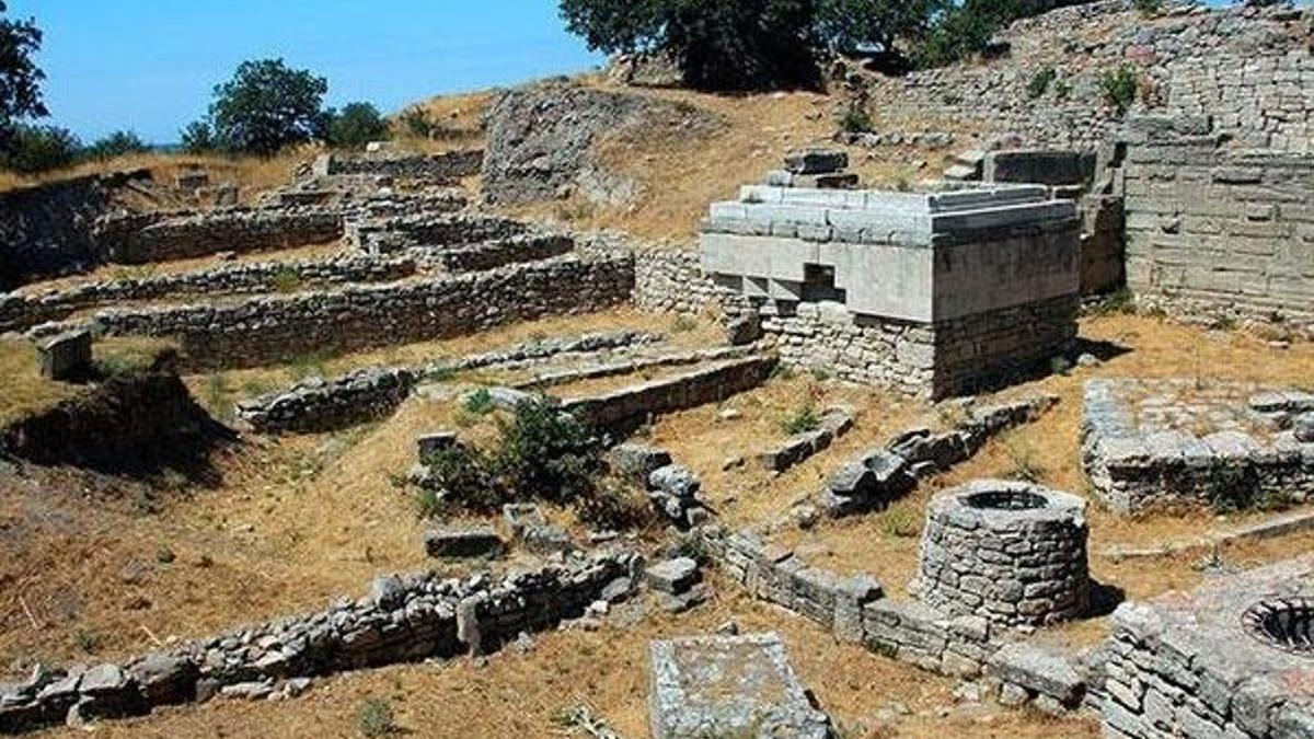 Troya'da son 10 yılın ziyaretçi rekoru kırıldı!