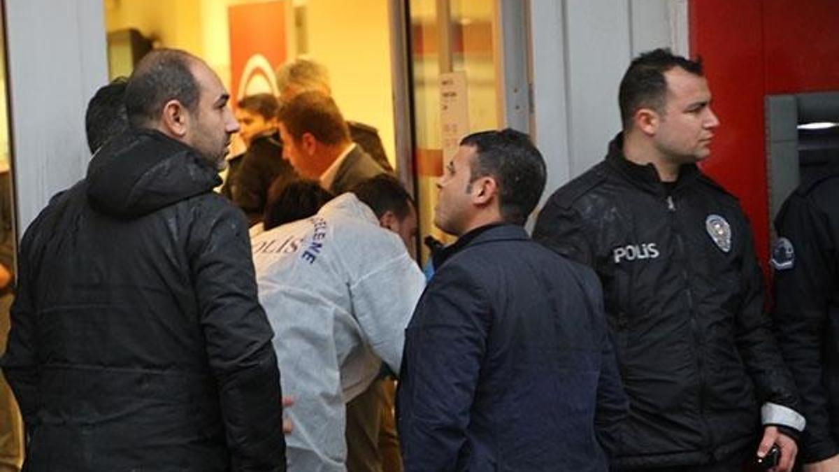 Banka şubesinde korku dolu anlar...