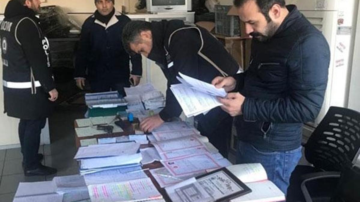 Kurbanlarını intihara sürükleyen tefecilere darbe