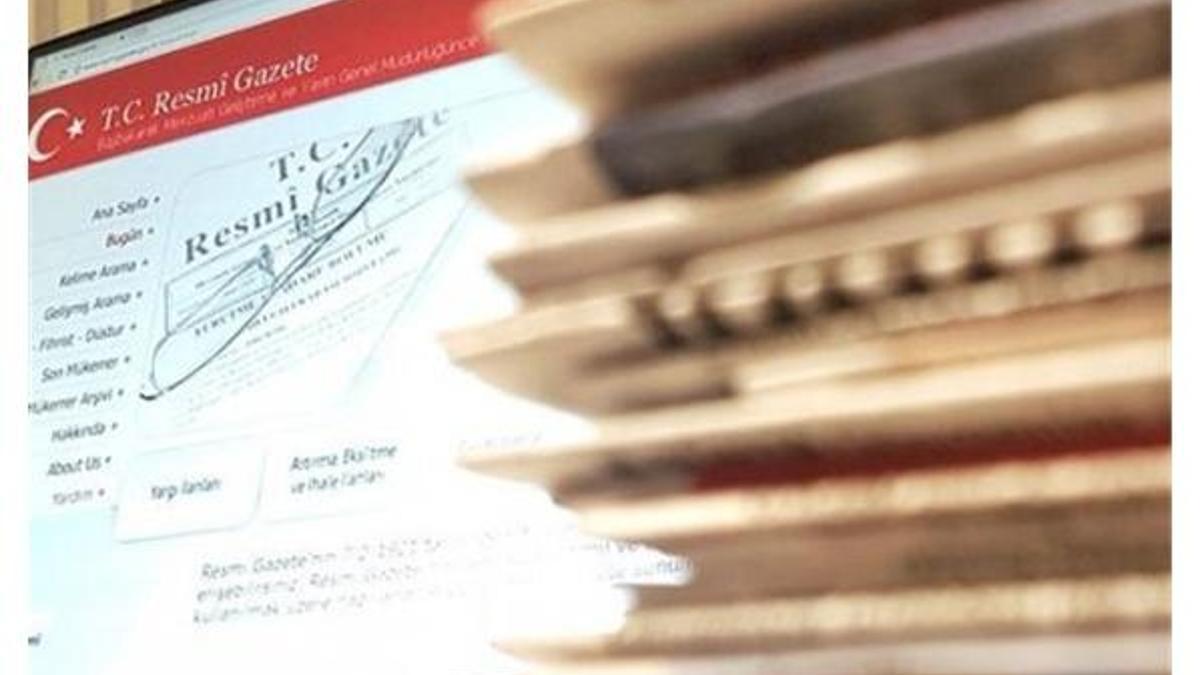 7 üniversitede, 4 fakülte ve 3 enstitü kuruldu, 10 enstitü kapatıldı