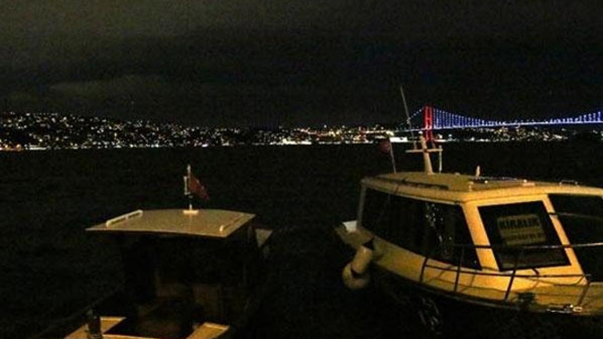 İstanbul Boğazı gemi trafiğine kapatıldı