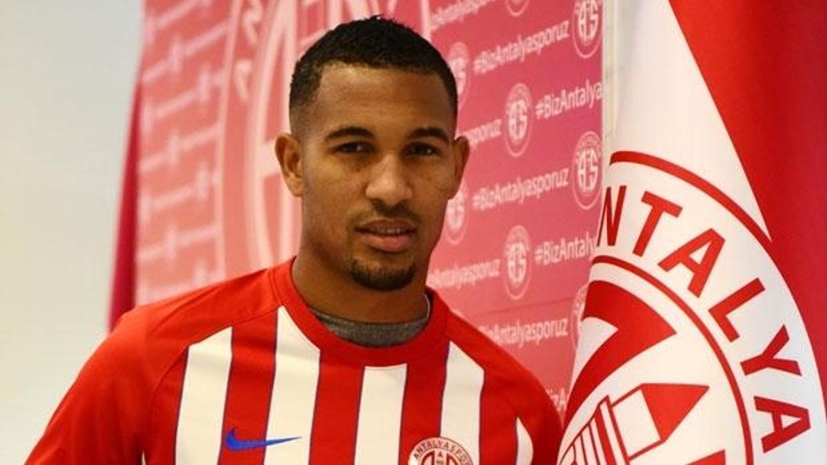 Vainqueur'un Monaco'ya transferi iptal oldu!