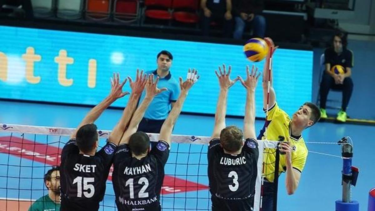 Kanarya evinde yıkıldı