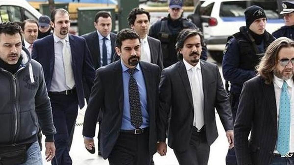 'Yunanistan'a kaçan darbeciler için başka bir ülke aranıyor'