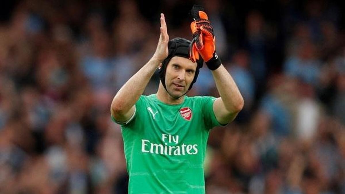 Onur'un ardından Cech de bırakıyor!
