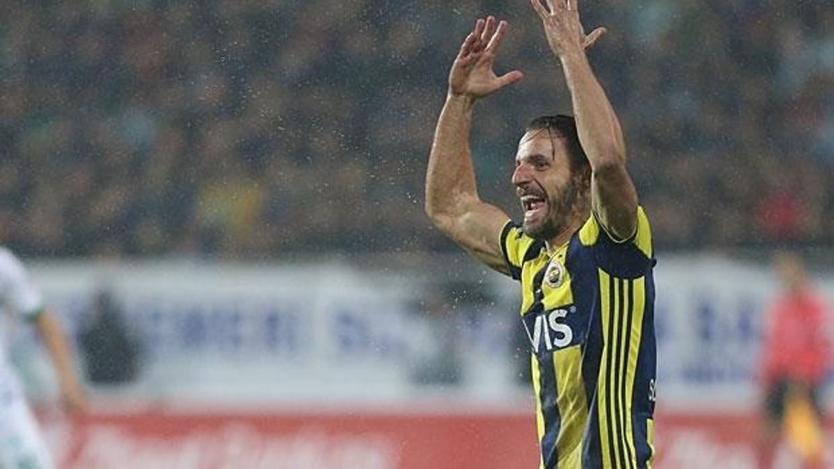 Roberto Soldado gidiyor mu?