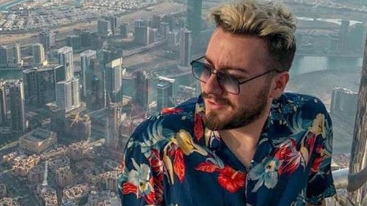 Enes Batur canlı yayında anlattı: Ben asosyaldim