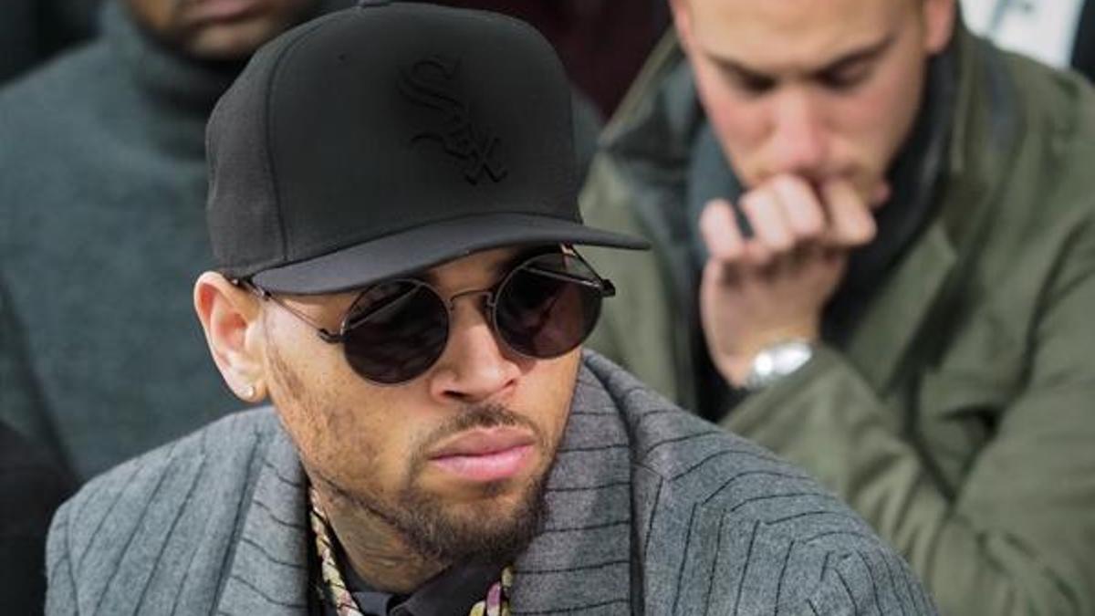 Chris Brown Paris'te gözaltına alındı