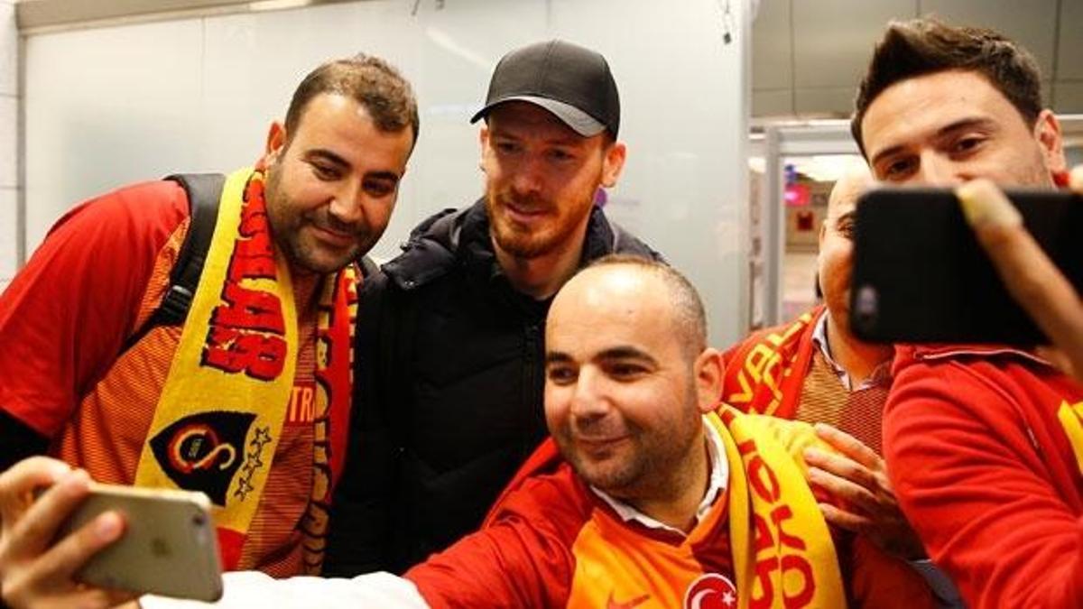Serdar Aziz'le yollar bugün ayrılıyor!